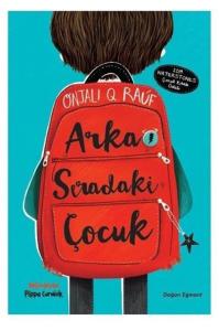 ARKA SIRADAKİ ÇOCUK